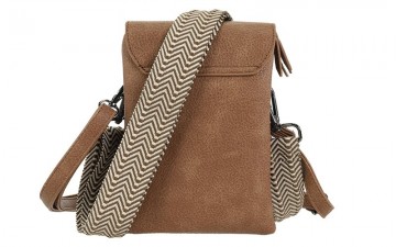 Cesar camel4