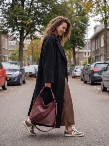 Molly burgundy6