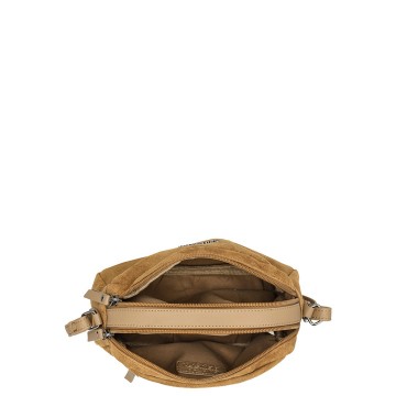 Norah camel4