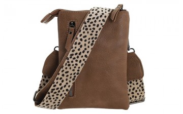 Tyler dot camel4